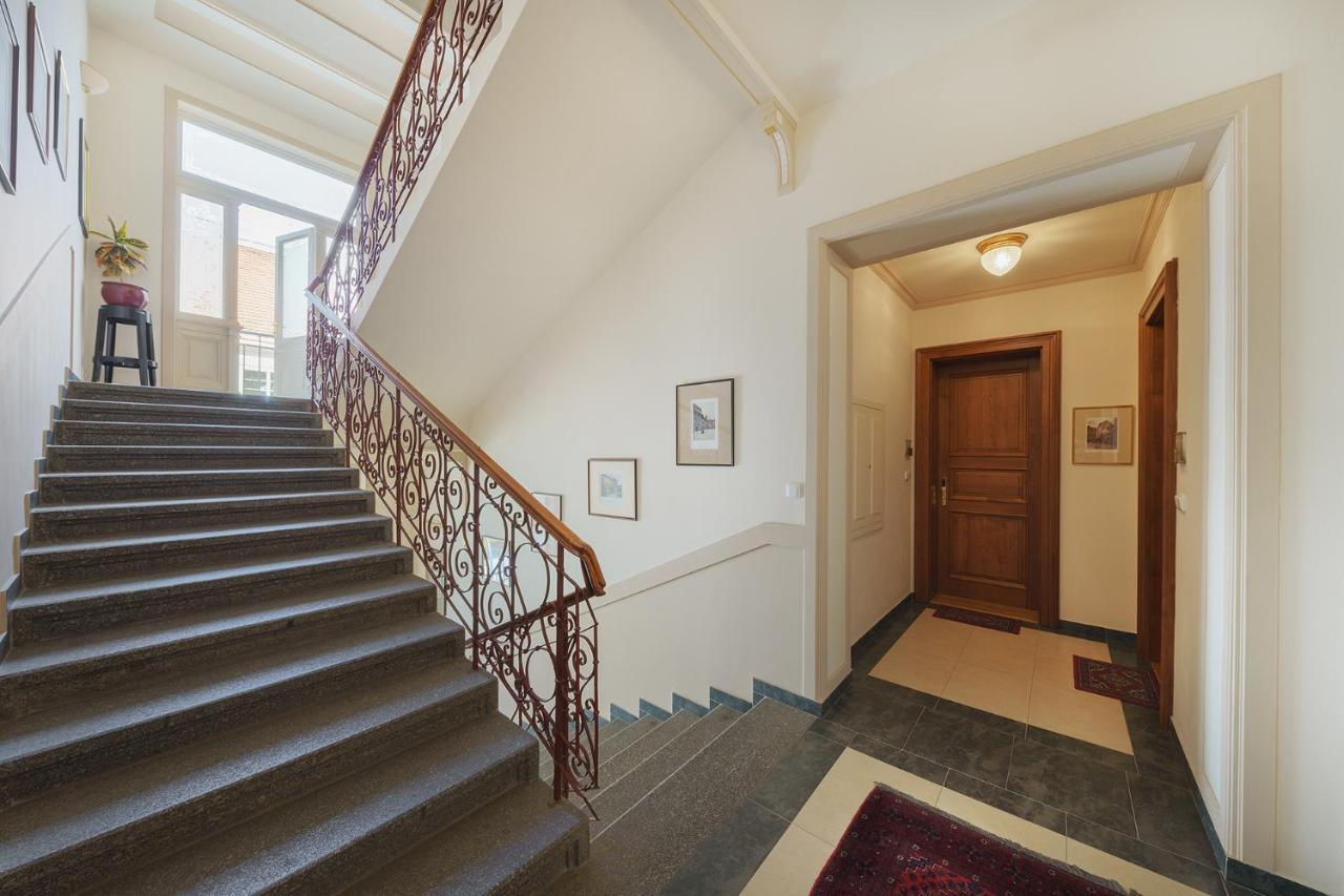 Hunger Wall Residence Прага Екстериор снимка